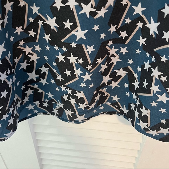 Silk Blouse from Equipment with stars, patriotic pattern - Picture 6 of 10